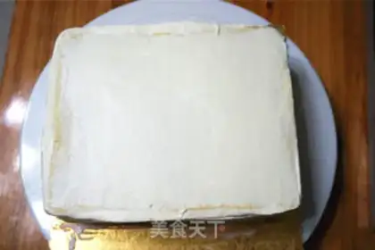 Make SpongeBob birthday cake step 12