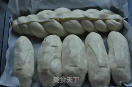 Make Onion cheese bread step 8