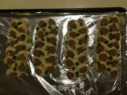 Make Onion sausage bread step 10