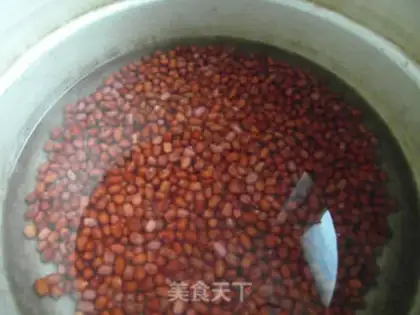 Make Homemade red bean sand step 1