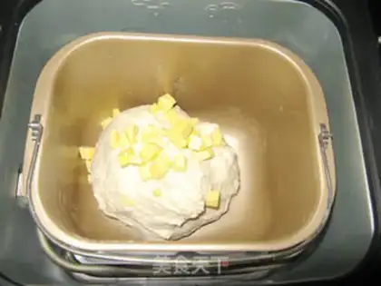 Make Strawberry sour yogurt step 1