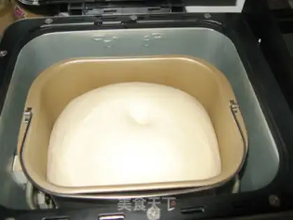 Make Strawberry sour yogurt step 3