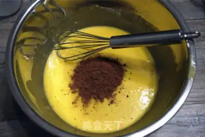 Make Bear-colored cake rolls step 9