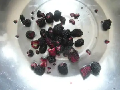 Make Homemade cranberry jam step 2