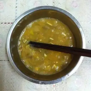 Make Squeeze the eggs step 3