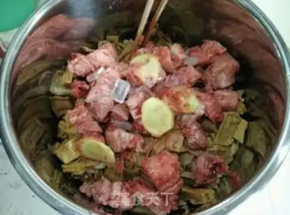 Make Southern milk roasted meat step 4