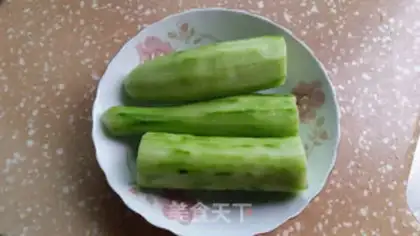 Make Fresh cucumber juice step 1