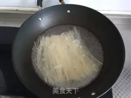Make Fresh noodles step 2