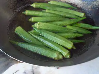 Make Autumn fried meat step 1