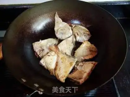 Make Garlic red-hot minnow step 4