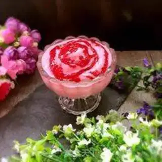 Make Berry yogurt ice cream step 9