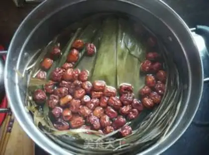 Make Red-tree rice dumplings step 3