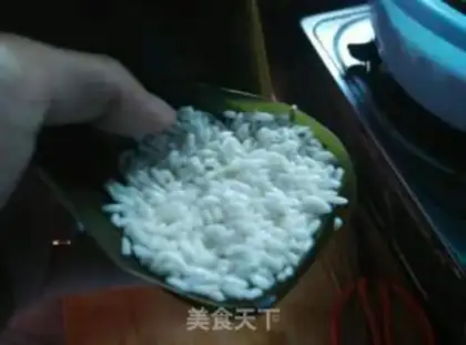 Make Red-tree rice dumplings step 6