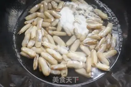 Make Onion cream step 1