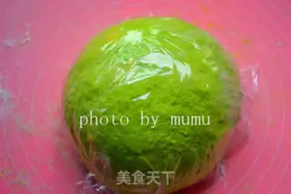 Make Handy spinach noodles step 4