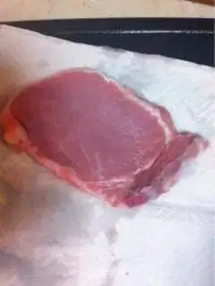 Make Shanghai pork chops step 1