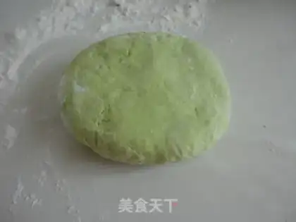 Make Pineseed tomato noodles step 3