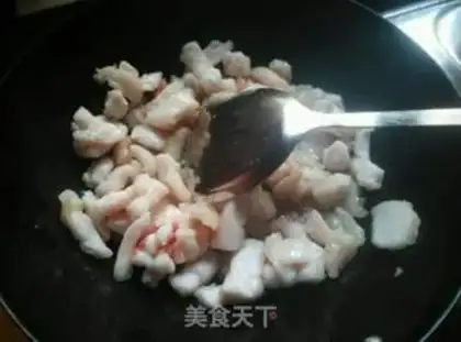 Make Homemade pig oil step 2
