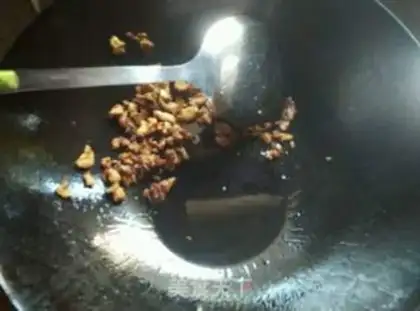 Make Homemade pig oil step 3