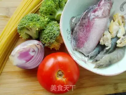 Make Seafood pasta step 0