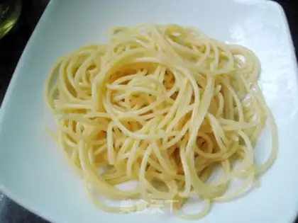 Make Seafood pasta step 2