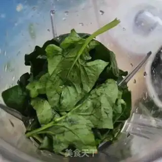 Make Colour soup round step 1