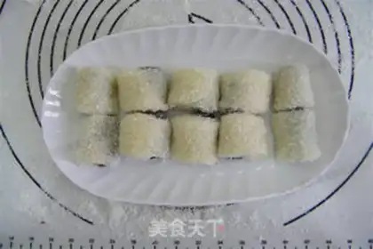 Make Snowflake rice cake step 8