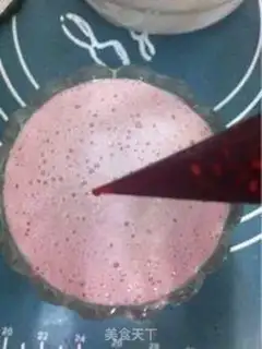 Make A strawberry milkshake step 6