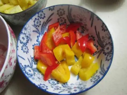 Make Old pineapple step 1