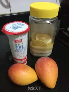 Make Lighten the mango shake step 0