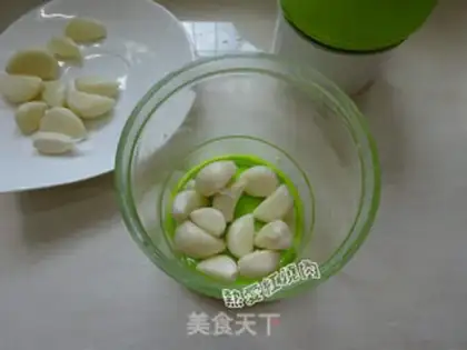 Make Garlic fans step 6