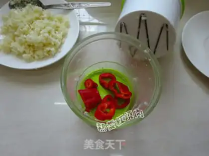 Make Garlic fans step 8