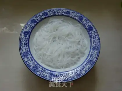 Make Garlic fans step 11