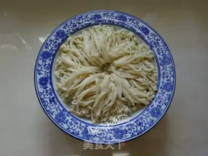 Make Garlic fans step 12