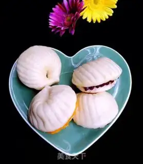 Make Shell red bean buns step 9