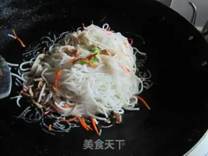 Make Three pieces of rice powder step 6