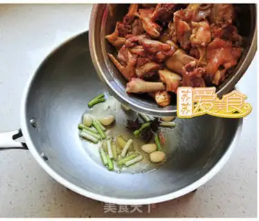 Make Classic chicken for dinner step 4