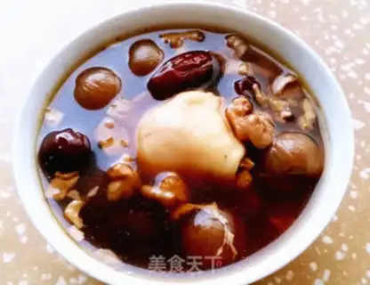 Make Chicken tea with red dates step 3