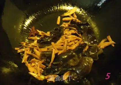 Make Old Beijing meatloaf for noodles step 4