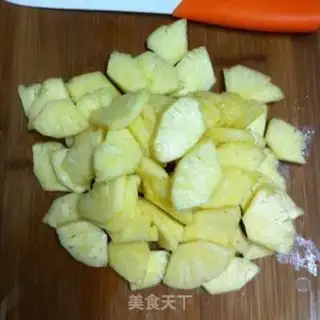 Make Pineapple step 1