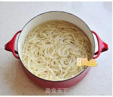 Make Onion oil noodles step 0