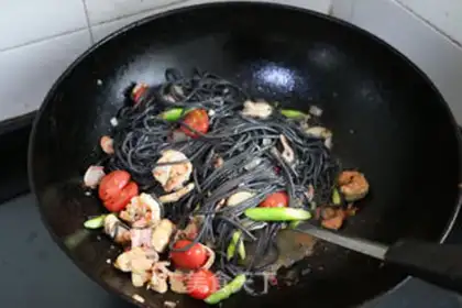 Make Ink noodles step 5