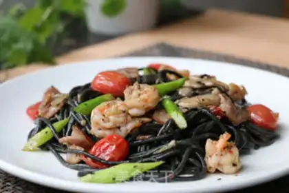 Make Ink noodles step 6