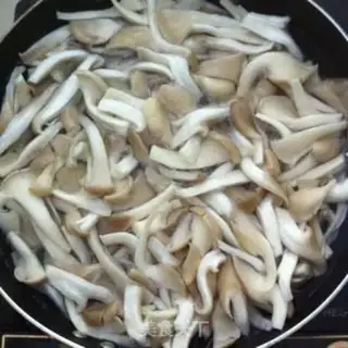 Make Frozen mushrooms step 2