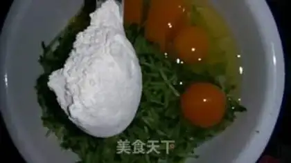 Make cucumber eggcake step 2