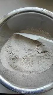 Make Carrot cake step 1