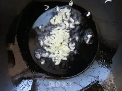 Make Cashew eggs step 6