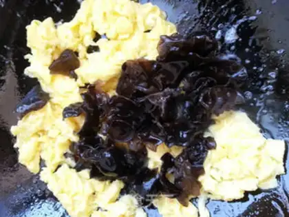 Make Cashew eggs step 9