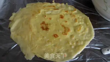 Make Delicious egg burrito step 1