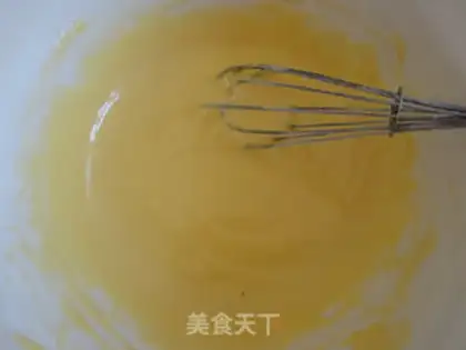Make Carnation cake rolls step 5